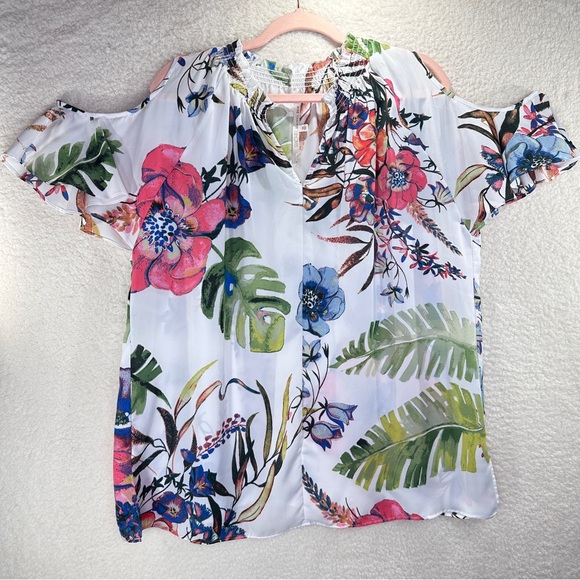 RACHEL Rachel Roy‎ Green and Pink Cut Out Blouse - Picture 1 of 11